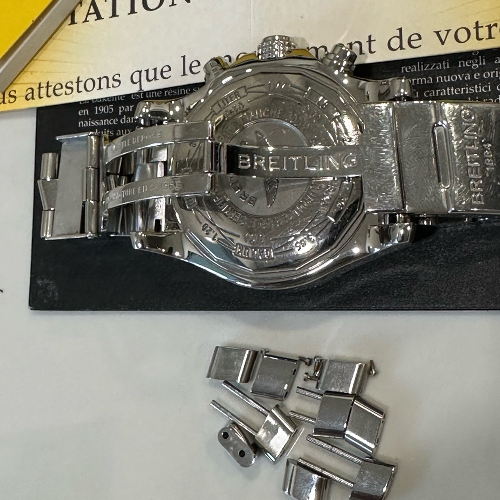 Breitling Super Avenger Diamond Watch - Picture 11 of 14